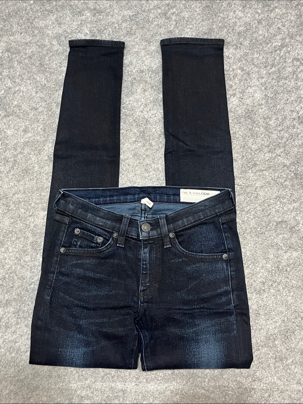 rag & bone Women’s Skinny Jeans in Dark Blue Wash
